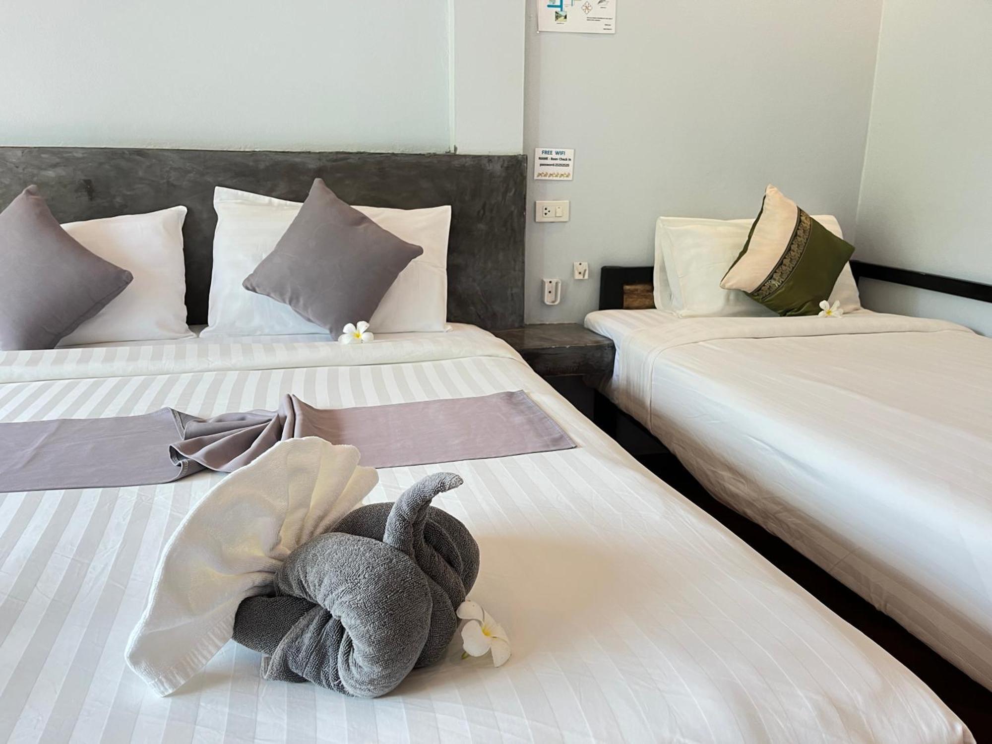 Baan Check In Hotel Koh Lanta Ngoại thất bức ảnh